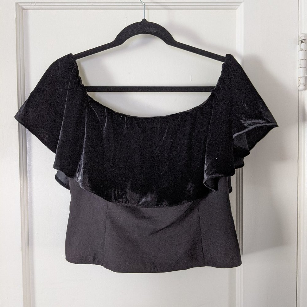 Sachin & Babi Off The Shoulder Velvet Top